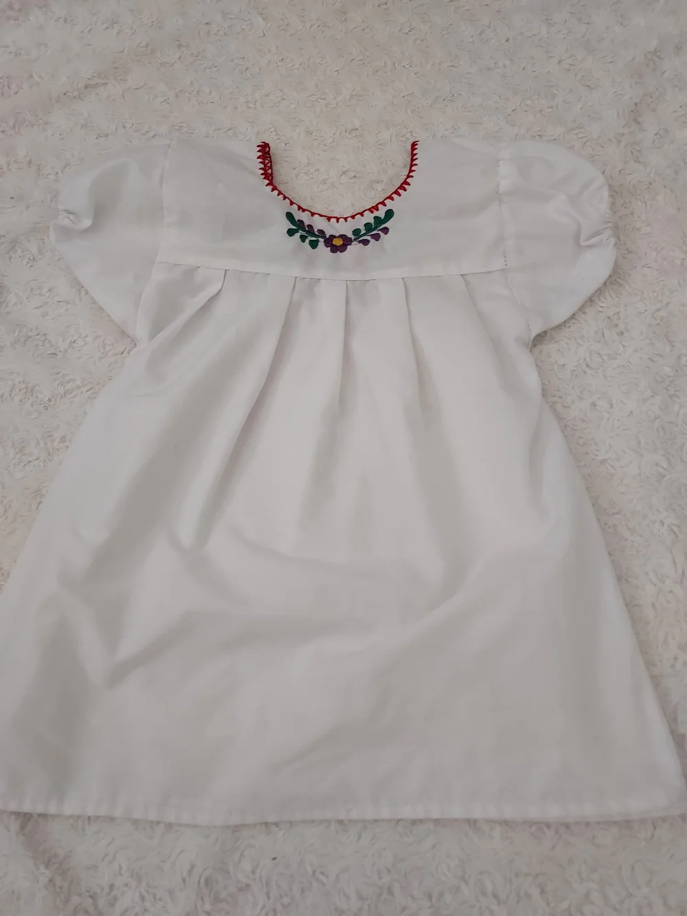 Cotton Girls' 2T-4T Beautifully Embroidered Floral Peasant Top Guatemalan Summer